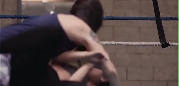 trendsTwo Horny Babes have sex on the boxing ring